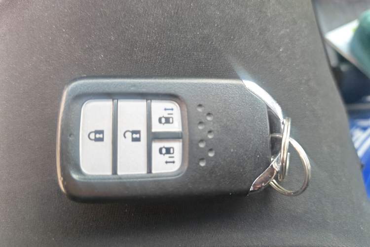 Used Honda Elysion 2016 2.4L Luxury Edition Vehicle Key
