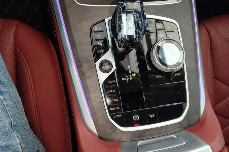 Used BMW X5 2022 Restyled xDrive 30Li Luxury Version M Sport Package
