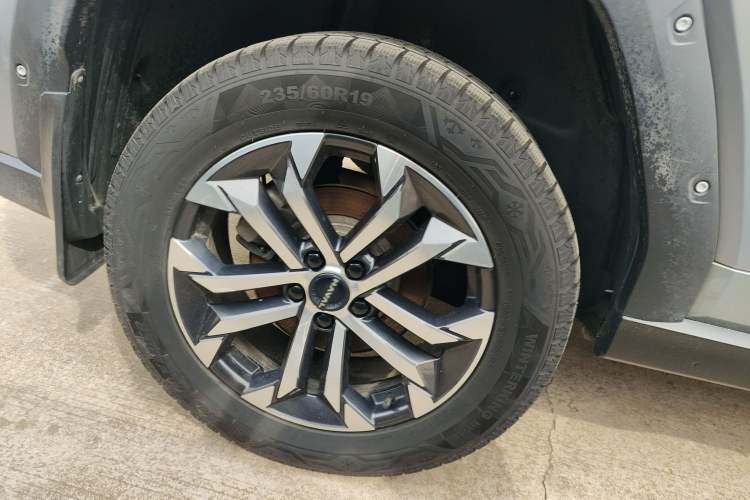 Used Haval H Dog 2023 2.0T Two-Wheel Drive Trendy Outdoor Edition Right Rear Wheel Hub