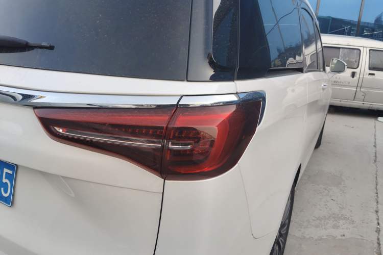 Used Buick GL8 2022 ES Land Cruiser 653T Luxury Model
