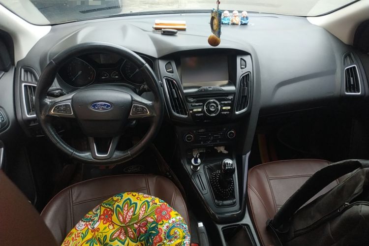 Used Ford Focus 2015 Hatchback EcoBoost 125 Manual – Ultra-Style Edition