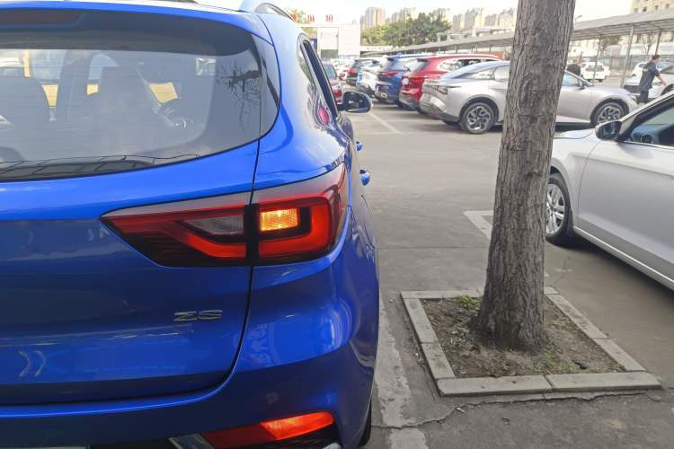 Used MG ZS 2018 1.5L Manual Luxury Version China V Standard