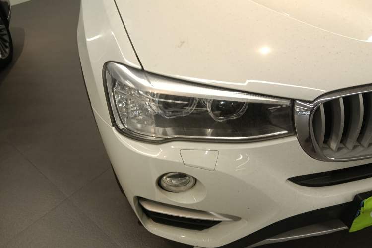 Used BMW X4 2014 xDrive20i X Design Package Right Front Headlight