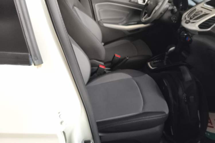 Used Ford EcoSport 2013 1.5L Automatic Fashion Model