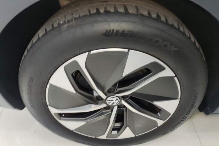 Used Volkswagen ID.4 CROZZ 2024 Pure Edition Limited Edition Right Rear Wheel Hub