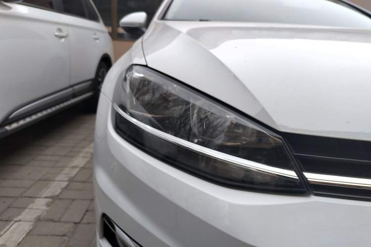 Used Volkswagen Golf 2018 230TSI Automatic Luxury Version