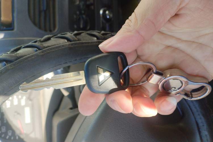 Used FAW Xiali 2011 A+ 1.0L Sedan (Air-Conditioning Not Included)
