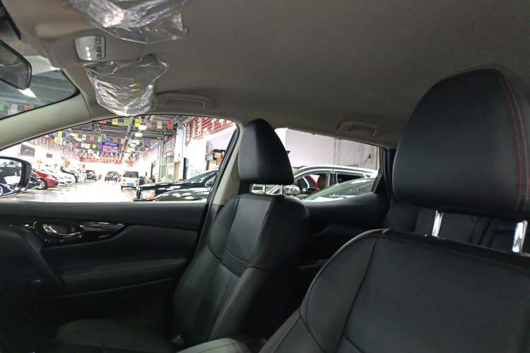 Used Nissan Qashqai 2023 Classic 2.0L CVT XV Comfort Edition