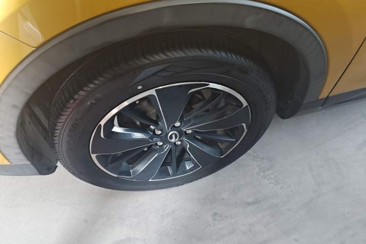 Used GAC Trumpchi GS3 2017 200T Automatic Luxury Edition Left Front Wheel Hub