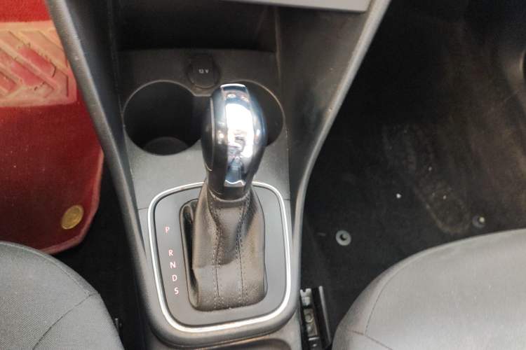 Used Volkswagen Polo 2016 1.4L Automatic Trendy Model
