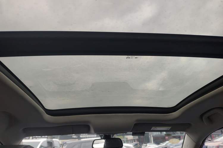 Used JMC Yusheng S330 2016 1.5L GTDi Automatic Two-Wheel Drive Prestige Edition
