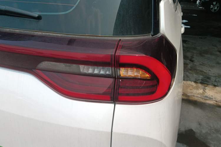 Used GAC Trumpchi M6 2023 PRO 270T DCT Luxury Edition