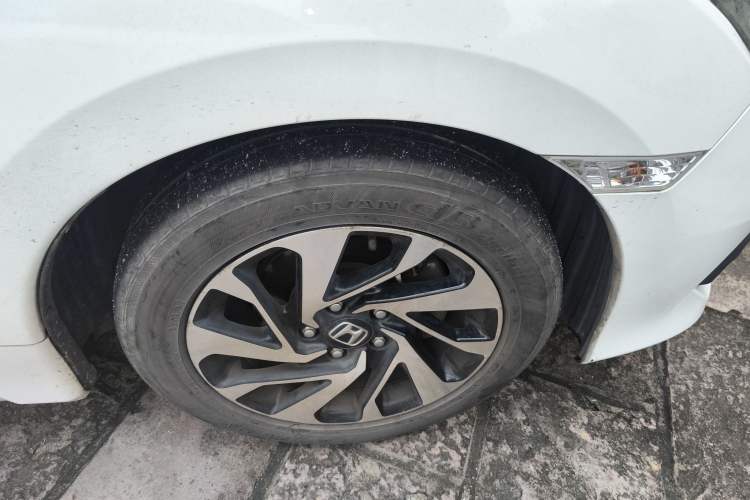 Used Honda Civic 2016 220TURBO CVT Luxury Edition