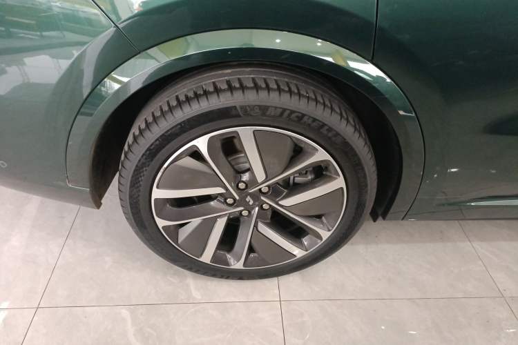 Used Li Auto L9 2024 Ultra Model
