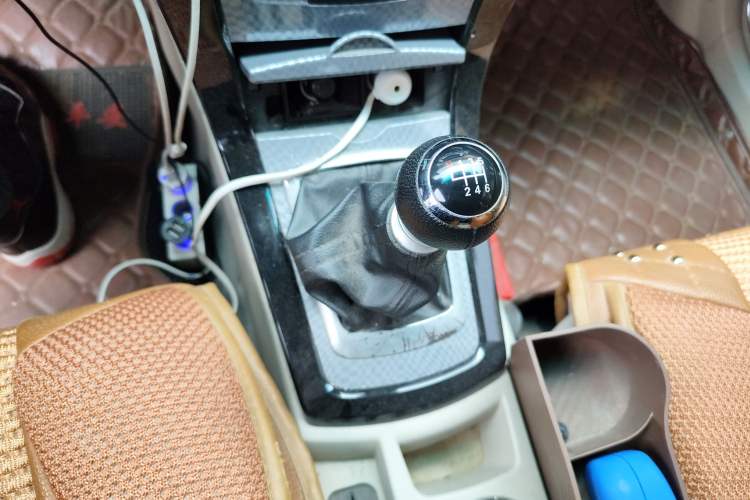 Used BYD Surui 2012 1.5TI Manual Luxury Version
