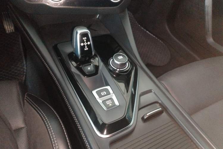 Used Lynk & Co 03 2022 1.5TD DCT JingPro
