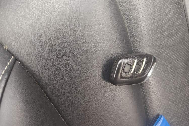 Used Roewe i5 2020 1.5L Automatic 4G Connect Luxury Flagship Edition