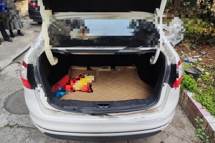 Used Ford Fiesta 2013 Sedan 1.5L Manual Fashion Edition
