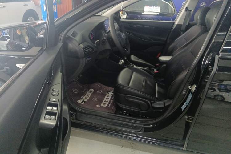 Used Hyundai Celesta 2020 1.6L Automatic GL Enjoyable Edition Driver Seat