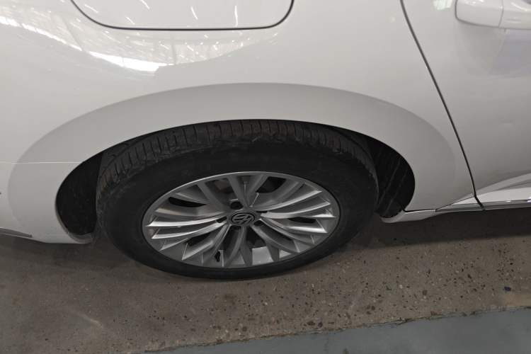 Used Volkswagen FAW-Volkswagen CC 2020 330TSI Glamour Edition China VI Standard Exterior 5