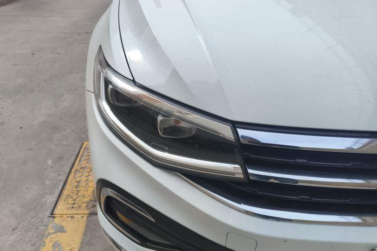 Used Volkswagen Bora 2023 280TSI DSG Prestige Edition
