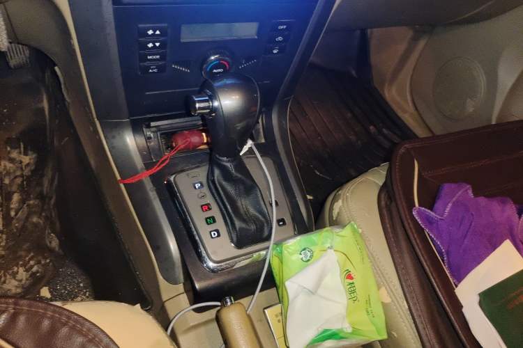 Used Haval H5 Classic 2012 European-style Version Green Silence 2.0T Automatic 2WD Comfort Model