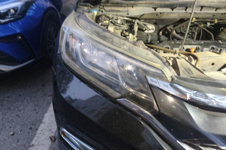 Used Honda CR-V 2015 2.0L two-wheel drive urban version