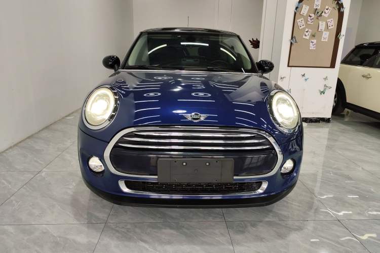 Used MINI MINI 2016 1.5T COOPER Avant-Garde