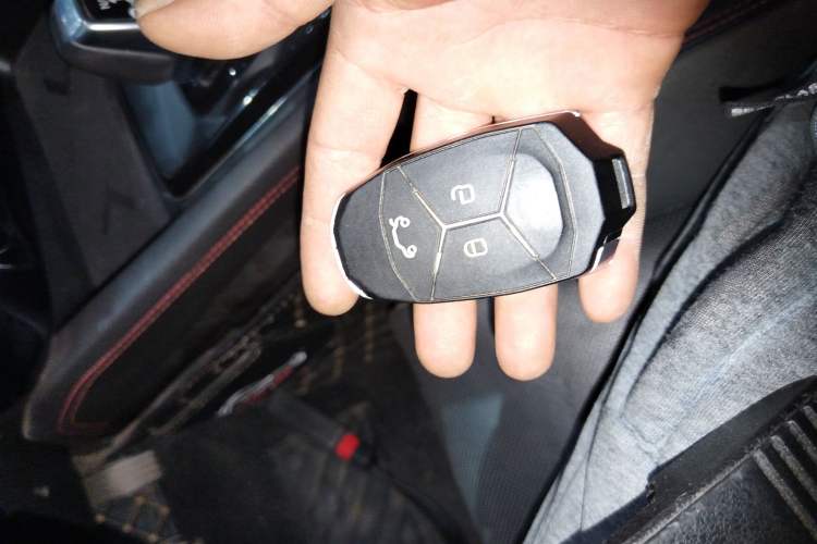 Used Lynk & Co 02 2018 2.0T DCT 4x4 Sport Pro Edition China V Standard
