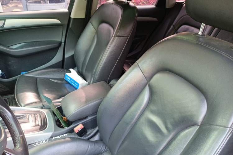 Used Audi Q5 2017 40 TFSI Technology Edition Left Front Seat