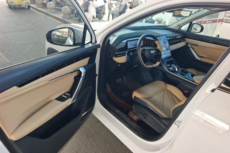 Used Geely Auto FX11 2023 1.5TD DCT Prestige Edition