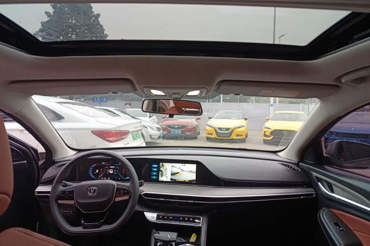 Used Changan Eado 2023 Changan Edition PLUS Blue Whale NE 1.4T GDI DCT Prestige Version
