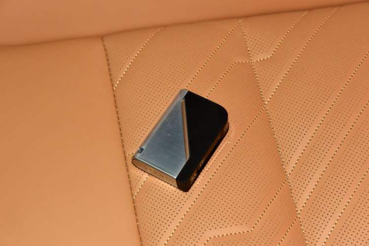 Used Lynk & Co 09 2021 2.0T Ultra 7-Seater