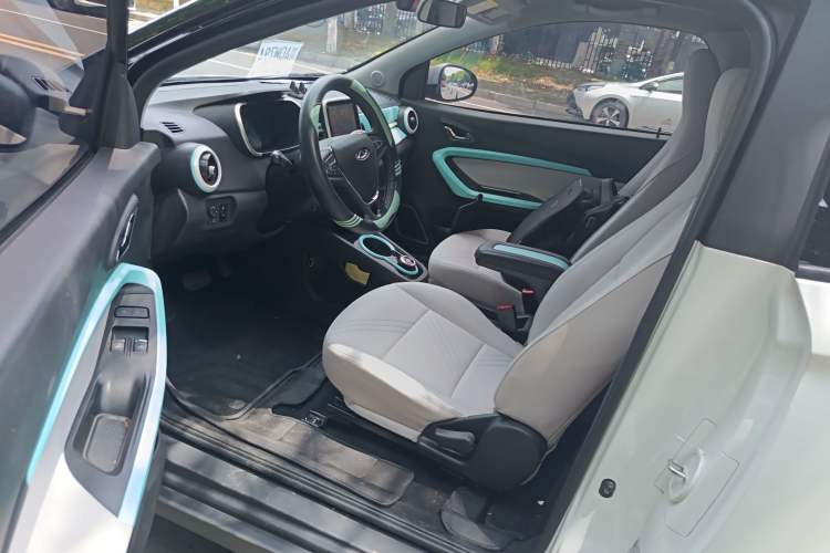 Used Chery New Energy Little Ant 2021 200 000 Yuan Ant Fan Edition Energized Version NMC Lithium Battery 408 km Left Front Seat