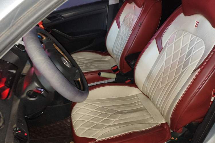 Used Volkswagen Jetta 2015 Value Edition 1.6L Manual Fashionable Style