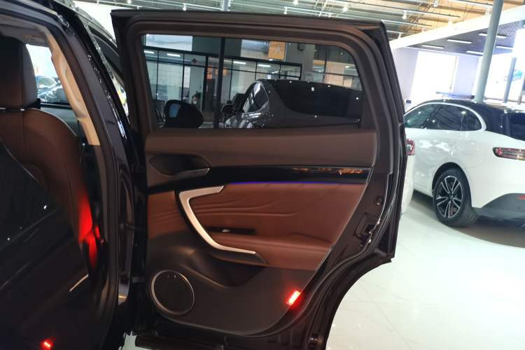 Used Wey VV7 2017 2.0T Flagship Model