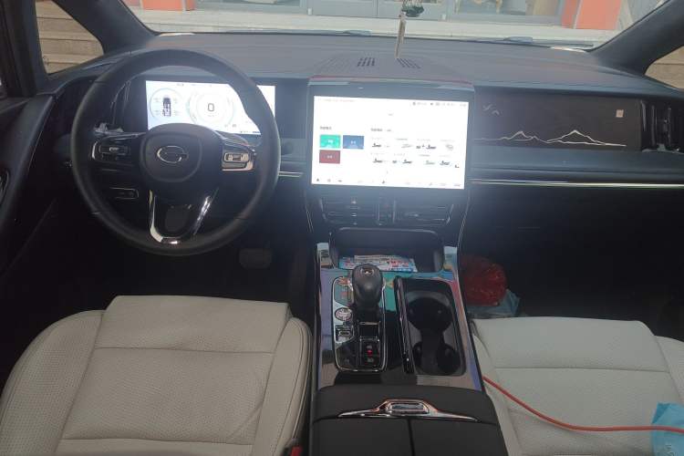 Used GAC Trumpchi M8 2023 Zongshi Series Dual-Motor YuZun Edition