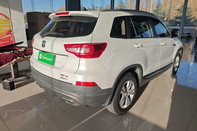 Used Changan CS75 2019 280T DCT Million Edition China VI Standard