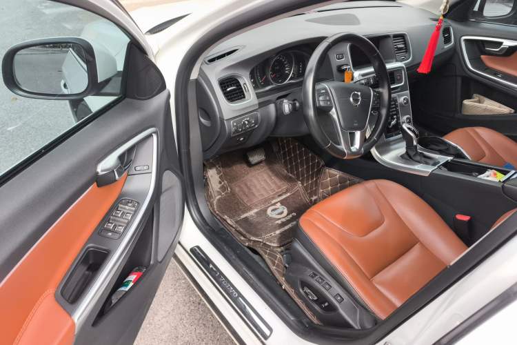 Used Volvo S60 2019 S60L T3 Intelligent Upgrade Edition
