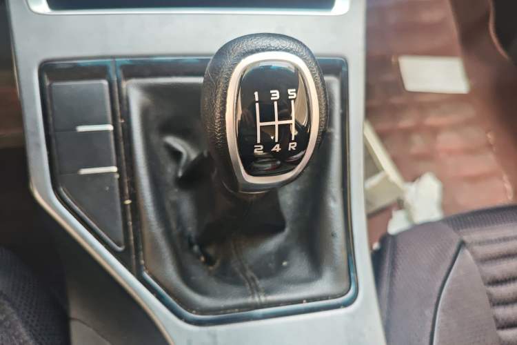 Used Geely Auto Emgrand 2018 1.5L Manual Luxury Model