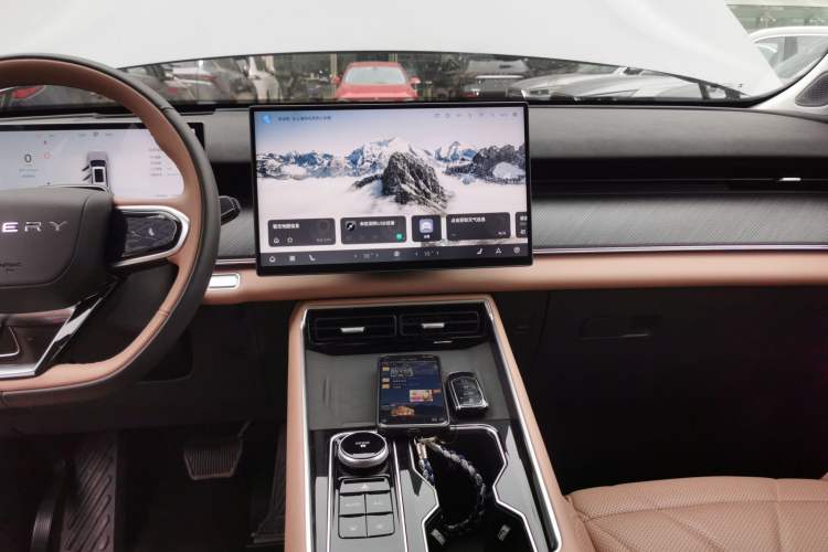 Used Chery Tiggo 8 L 2024 2.0T Two-Wheel Drive Prestige Version 5 Seats