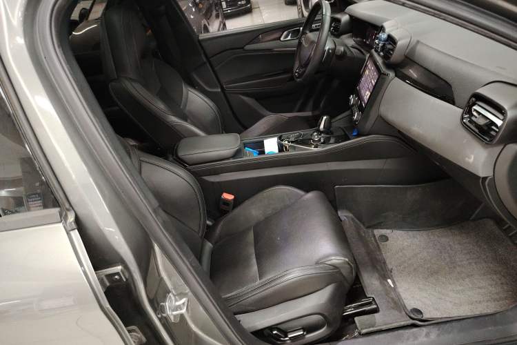 Used Lynk & Co 03 2021 1.5TD DCT Jing Champion Edition Right Front Seat