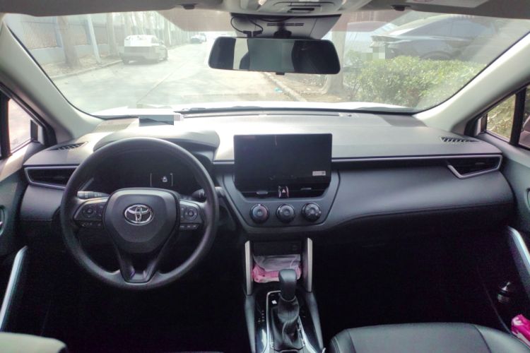 Used Toyota Corolla Cross 2024 2.0L Pioneer Edition