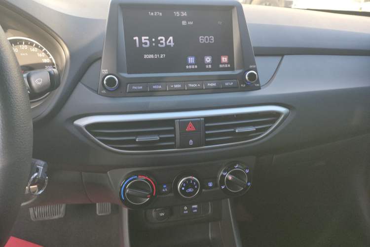 Used Hyundai Celesta 2017 1.6L Automatic Enjoyment Version GLS