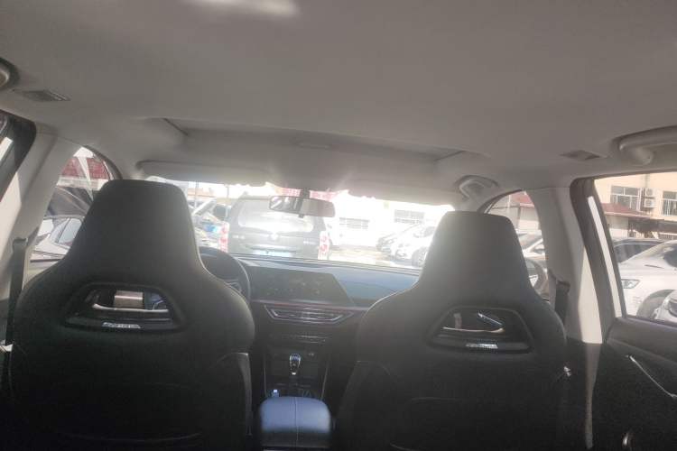 Used Oshan X5 2021 Revised Version 1.6L Manual Luxury Edition