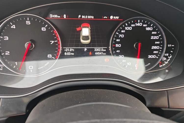 Used Audi A7 2013 30 FSI Standard Edition