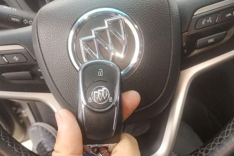 Used Buick GL6 2019 18T 6-Seater Connected Luxury Version China VI Standard