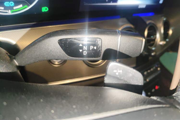 Used Mercedes-Benz E-Class (Import) 2019 E 260 Sport Edition
