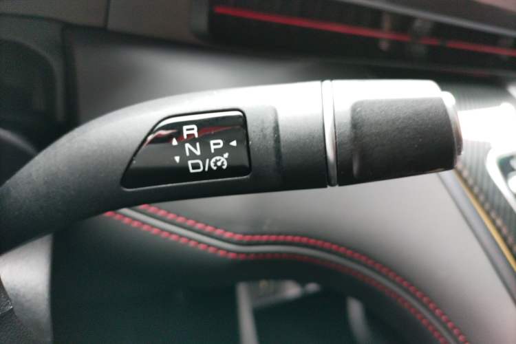 Used ORA Lightning Cat 2024 Dark Night Edition 555km Prestige Version