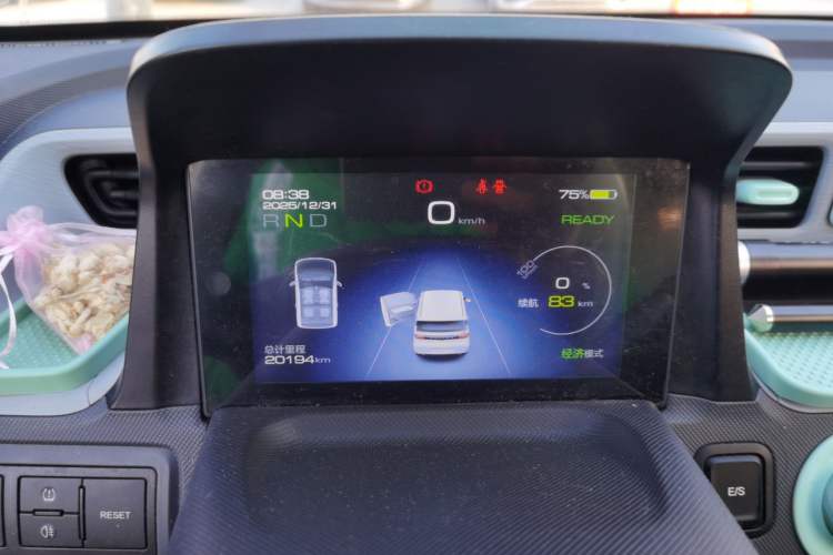 Used Wuling Hongguang MINIEV 2021 Macaron Fashion Model Lithium Iron Phosphate
